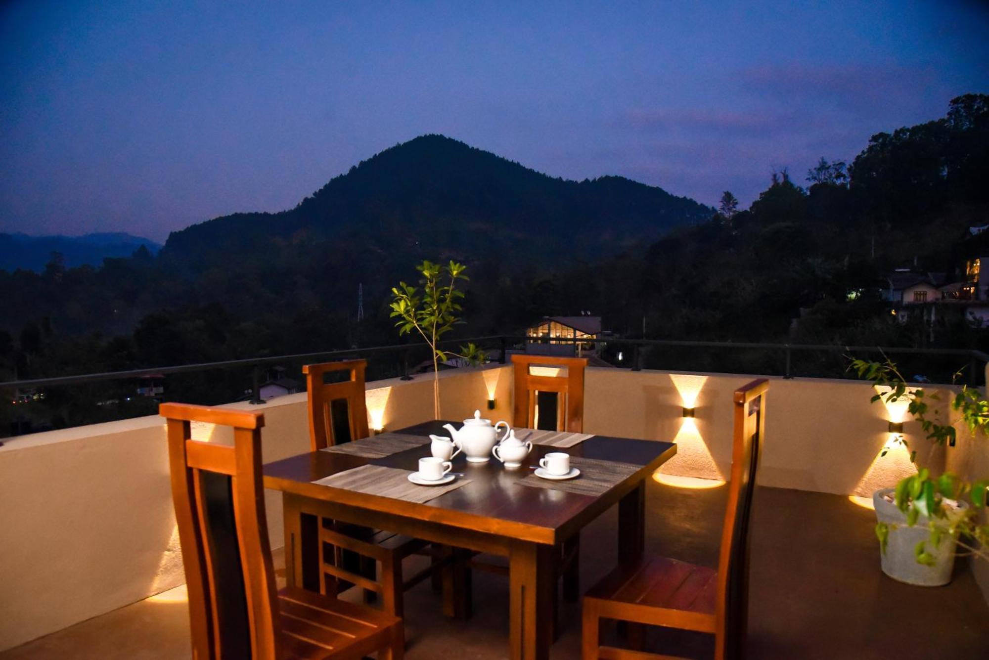 Ever Breeze Ella Hotel Exterior photo