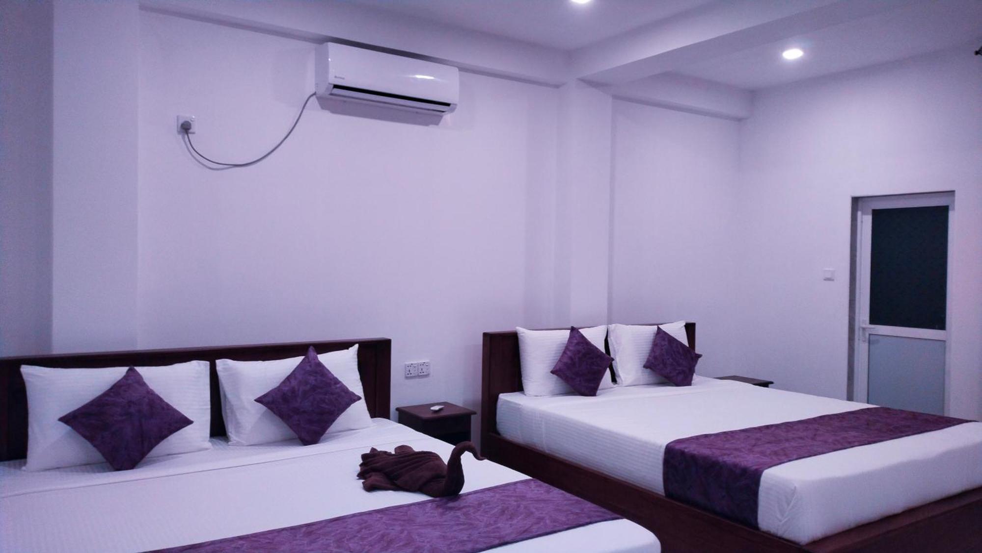 Ever Breeze Ella Hotel Exterior photo